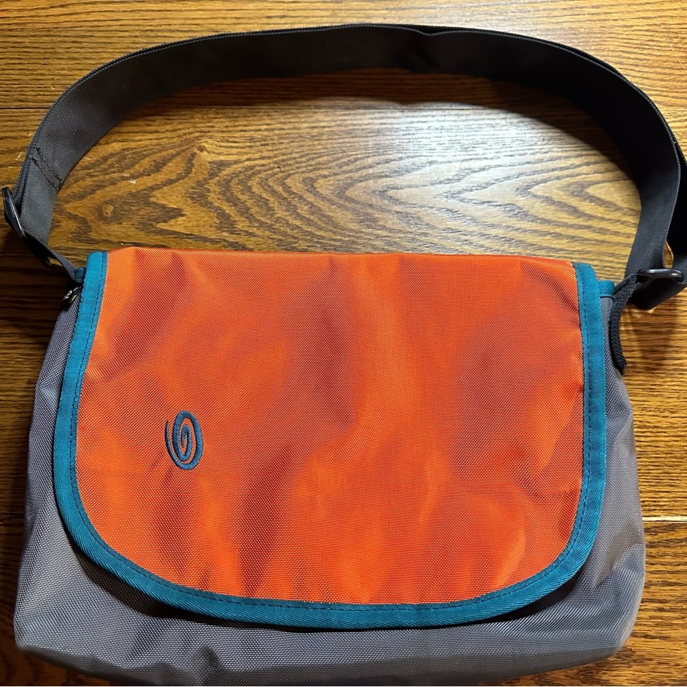 Timbuk2 XS shoulder bag